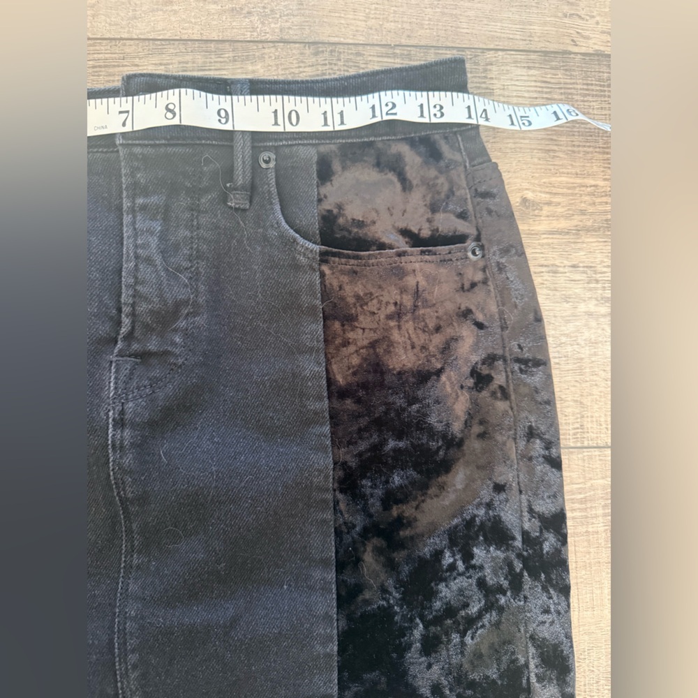 Good American Black Mini Skirt Size 2 Velvet and Denim - Picture 7 of 7